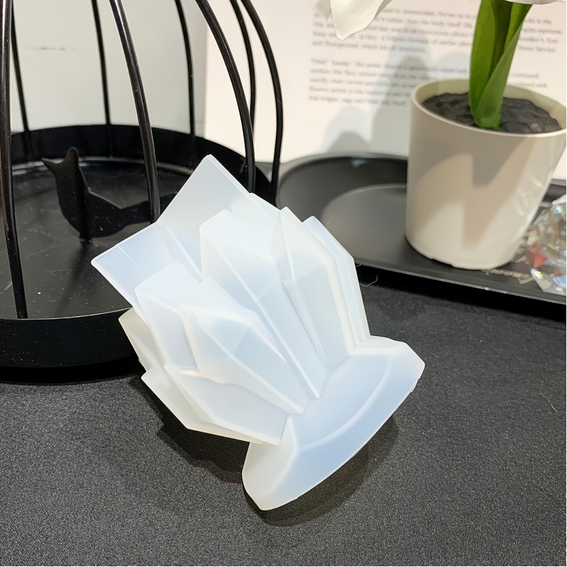 1pcCrystal Cluster Decorative  - Serving Tray Mold recensie en prijs
