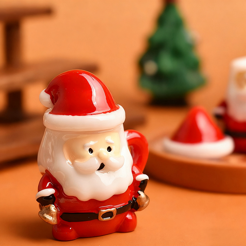 Mini Santa Teacup Ornament - R - Crafting Resin recensie en prijs