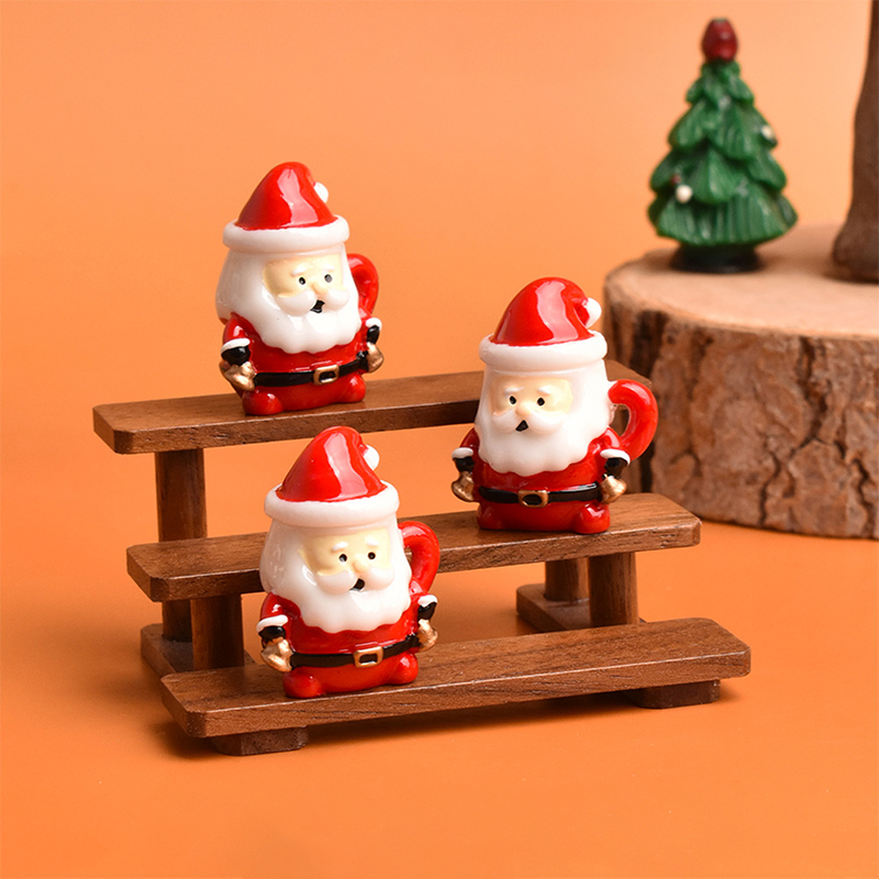 Mini Santa Teacup Ornament - R - Crafting Resin recensie en prijs