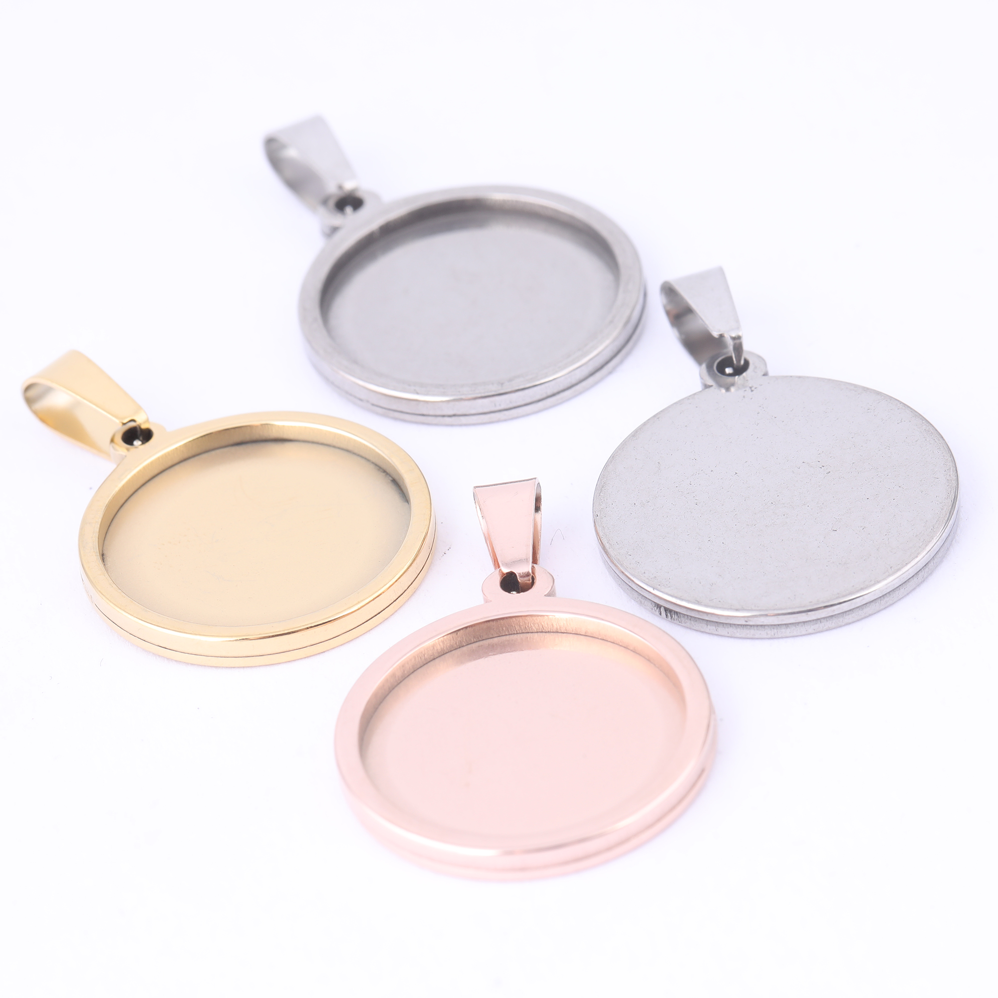 5pcs Stainless Steel 16mm 18mm - Bezels Set Pendant recensie en prijs